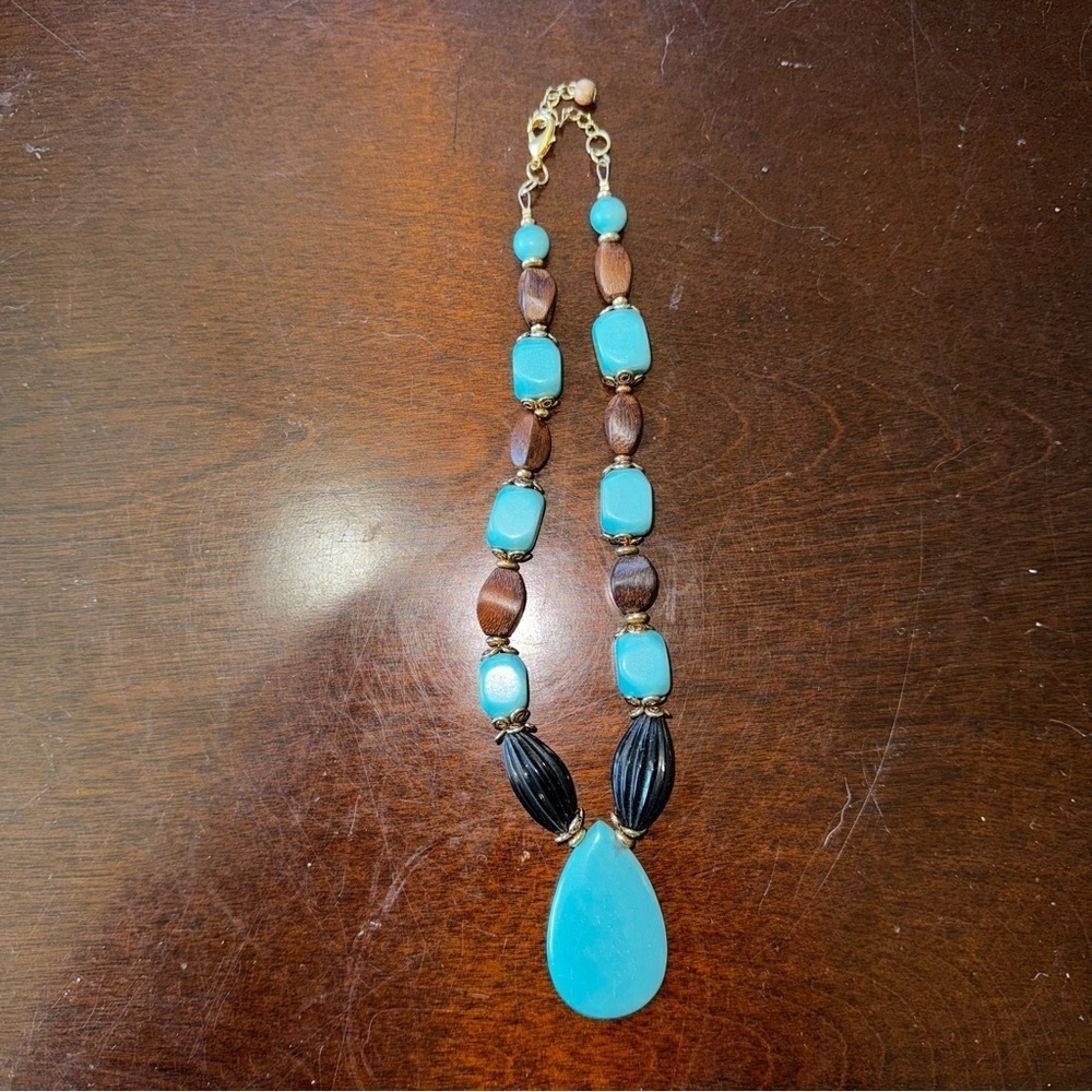 Gorgeous Vintage Turquoise Beaded Necklace With Brown And Black Secondary Beads